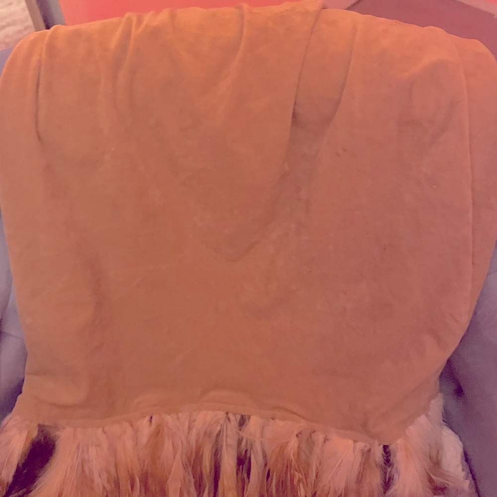 Bebe vintage this skirt I wore once its so beautiful and sexy size small soft